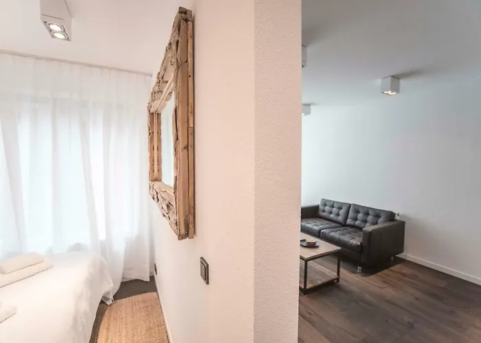 Sack-time Fashion Boutique Apartment